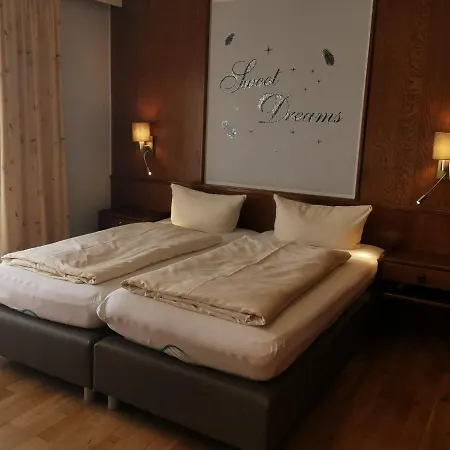 Land-gut-hotel Landgasthof Zum Schildhauer Halfing