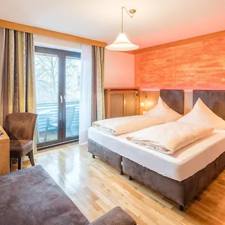 מלון Landgasthof Zum Schildhauer 3*